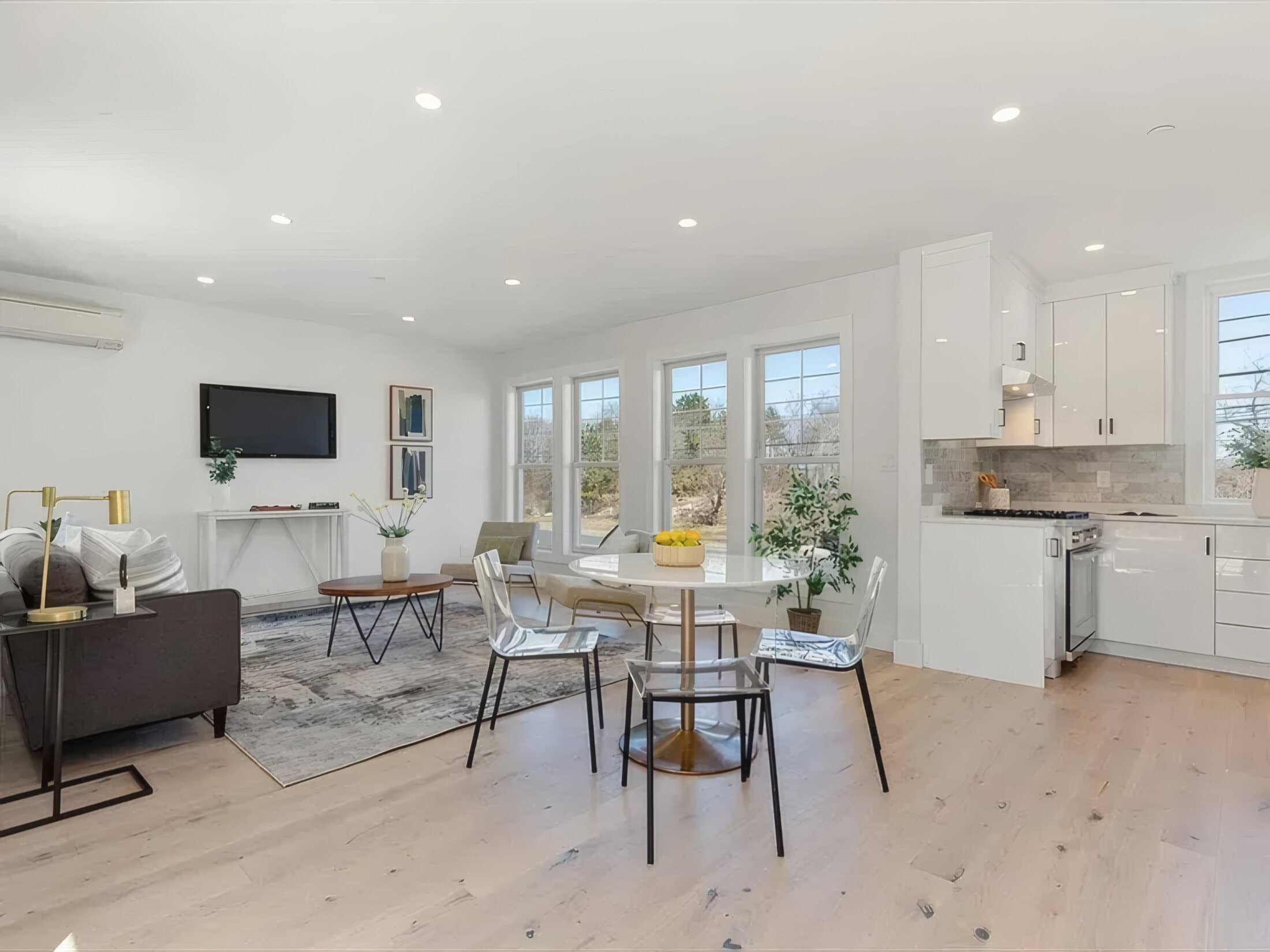 The Elle Group - 654 Mystic Ave 16