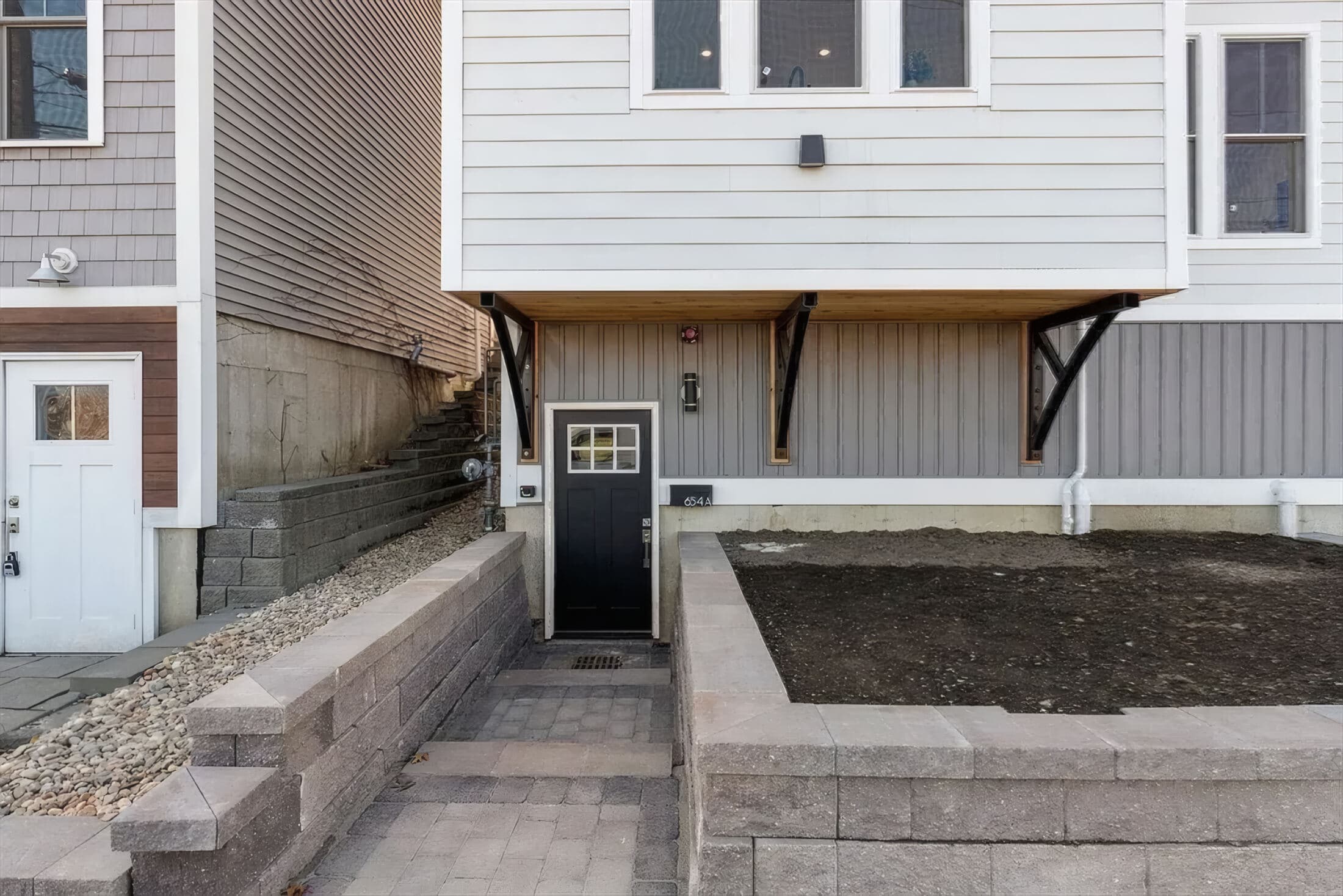 The Elle Group - 654 Mystic Ave 21