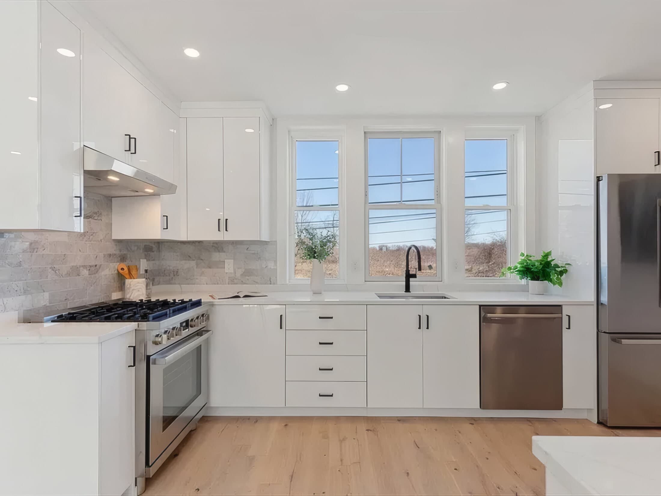 The Elle Group - 654 Mystic Ave 23