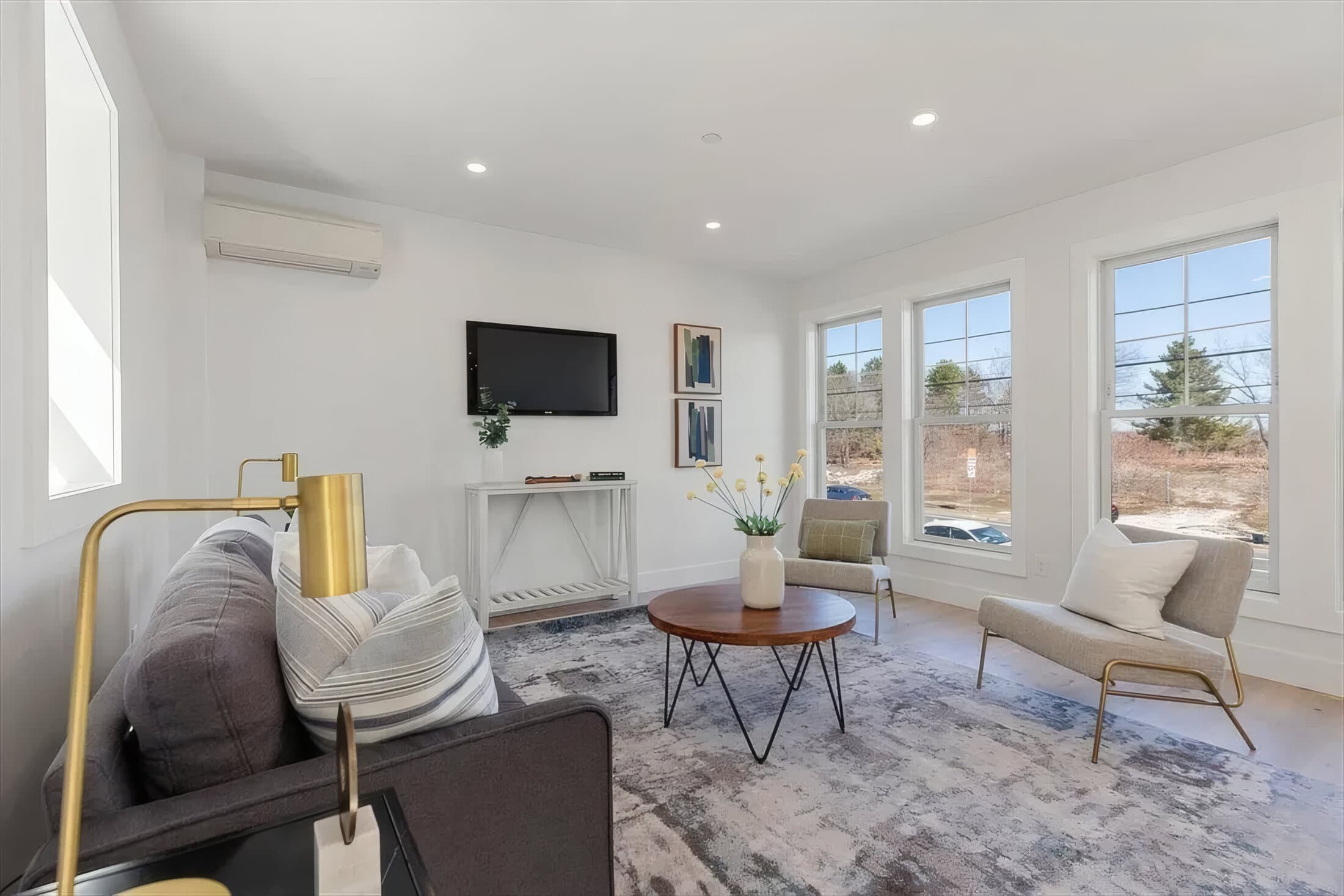 The Elle Group - 654 Mystic Ave 29